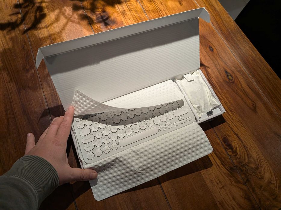 Logitech Pebble 2 Combo – klawiatura + myszka