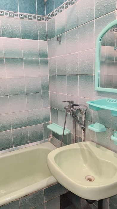 Оренда 2 кім.квартири по вул.Микулицька