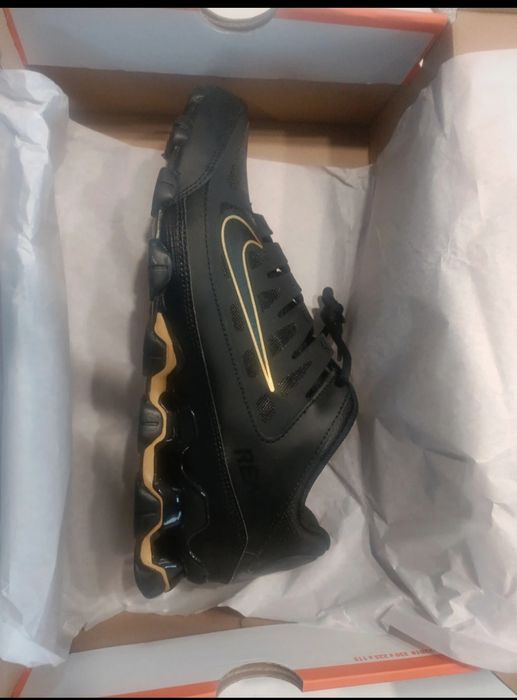Buty Nike Reax 8 rozmiar 43