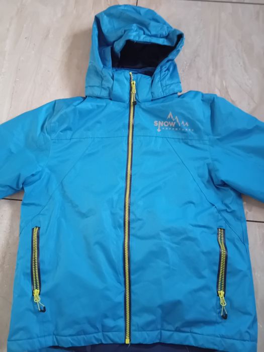 Sprzedam fajną kurtkę narciarską dla chłopca