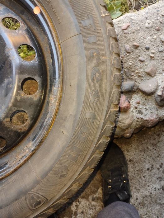 4 szt opon na felgach 5*114,3 kia,Hyundai,195/65r15