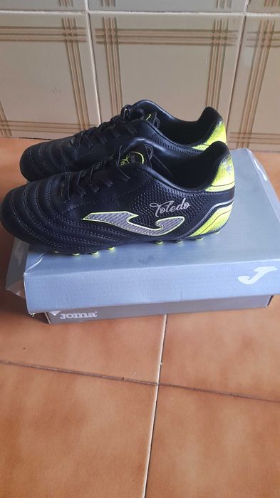 Chuteiras Joma 32