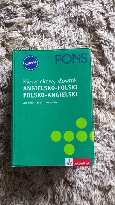 Kieszonkowy słownik angielsko-polski polsko-angielski