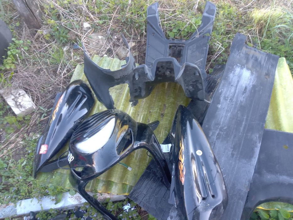 Skuter cpi plastiki silnik