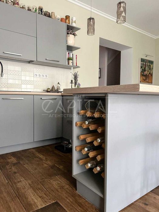 Оренда таунхауса в Крюківщині, інвертор, газ, підвал