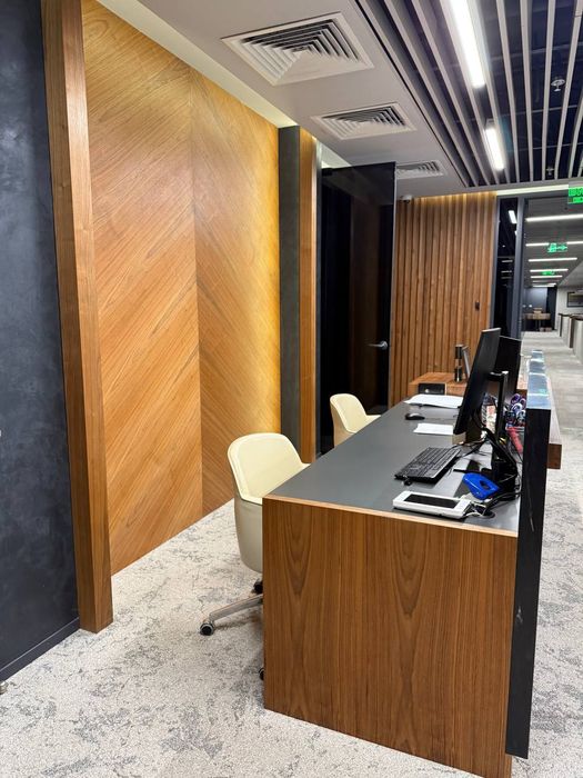 РОЗПРОДАЖ ОФІСУ,стілець, крісла,столи,тумби,комоди,шафи,стелажі,пуфи