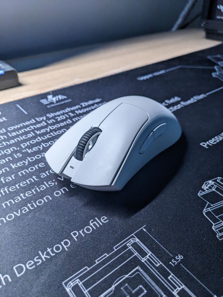 Мишка Razer deathadder v3 pro