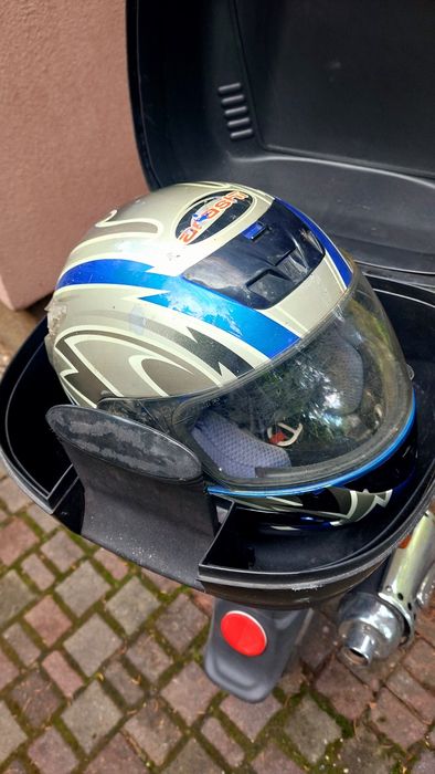 Skuter 125 +kask +nowy aku OC 04/2026