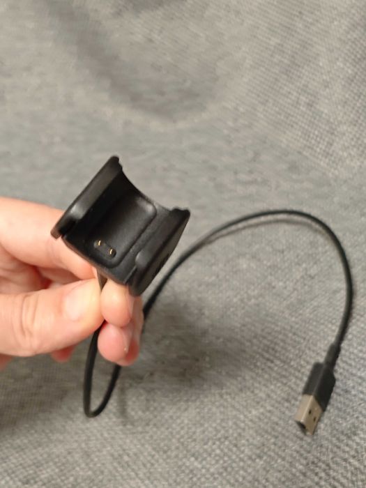 Оригінальний зарядний кабель Fitbit Charge 4 зарядка фітнес годинника