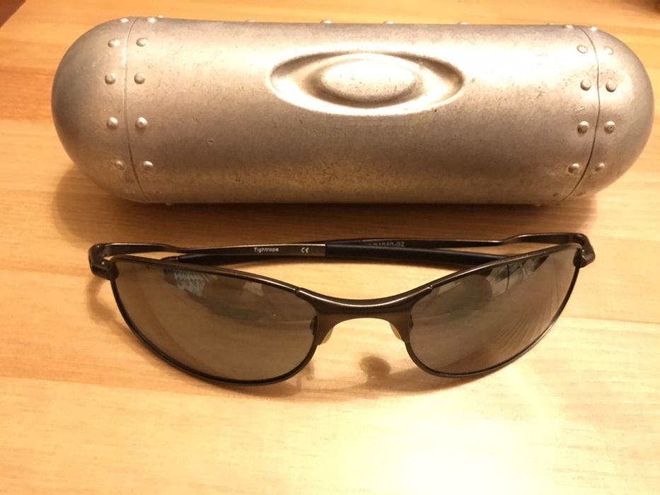 Óculos Oakley Thightrope  polarizados