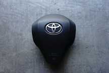 Airbag poduszka kierowcy Toyota Yaris II