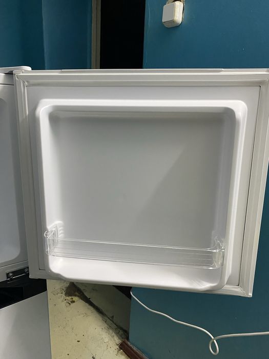 Продаж холодильника Delfa