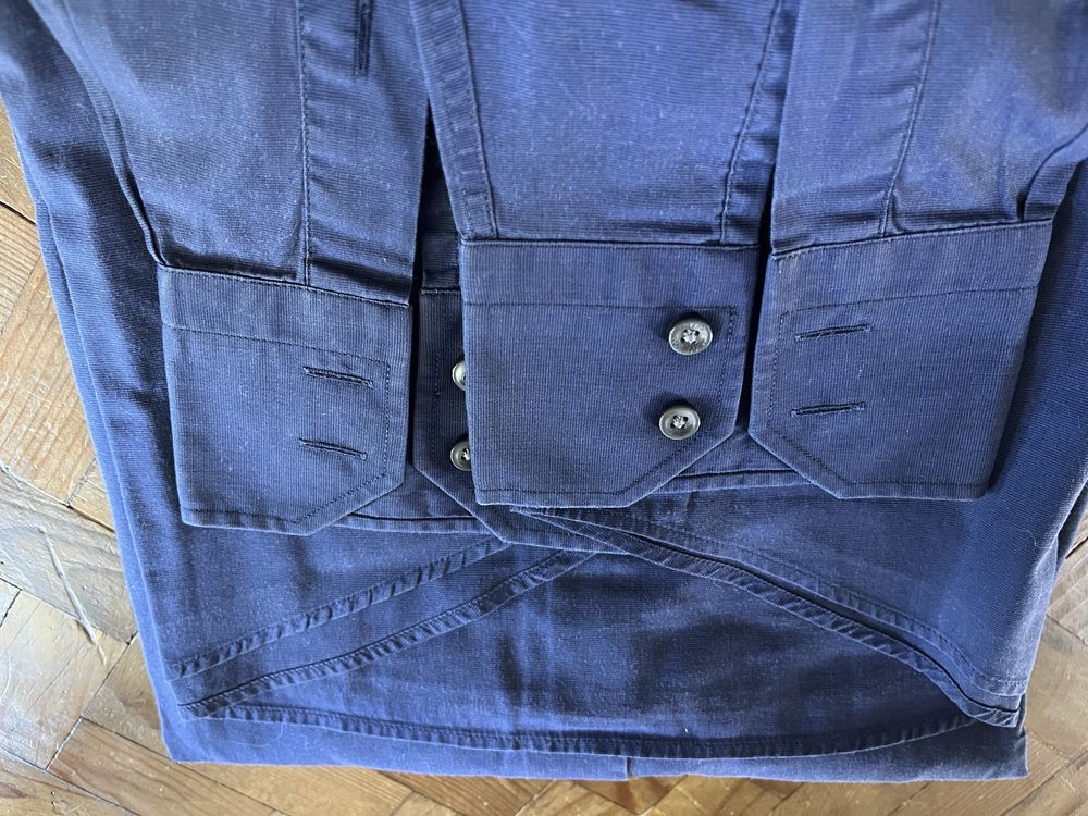 Camisa azul da Boss