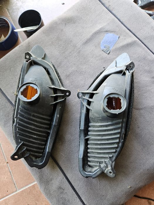 Honda Paneurope ST1300 kierunkowskaz lewy i prawy kpl