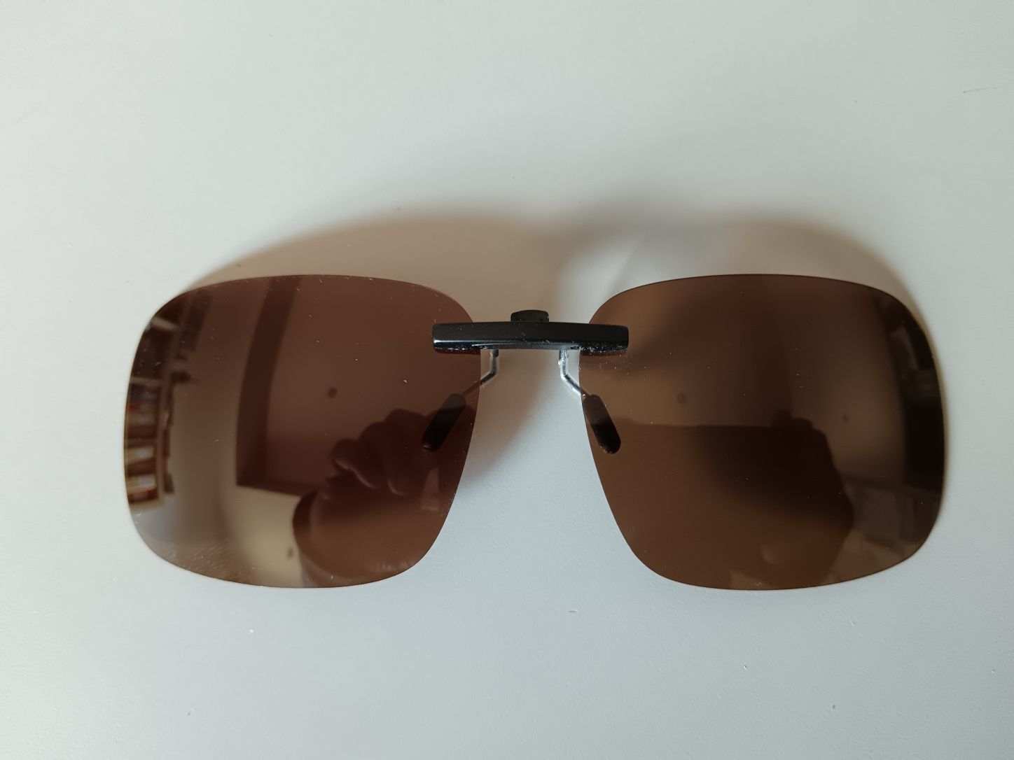 Lentes escuras de adaptação aos óculos