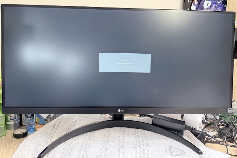 Monitor LG 29” 21:9 UltraWide, WFHD, IPS , HDR10 z FreeSync 29WP500-B.