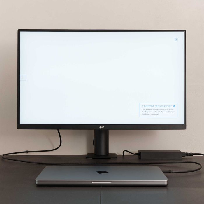 LG 27QN880-B / 27” IPS QHD / USB-C 60W PD / 230 год