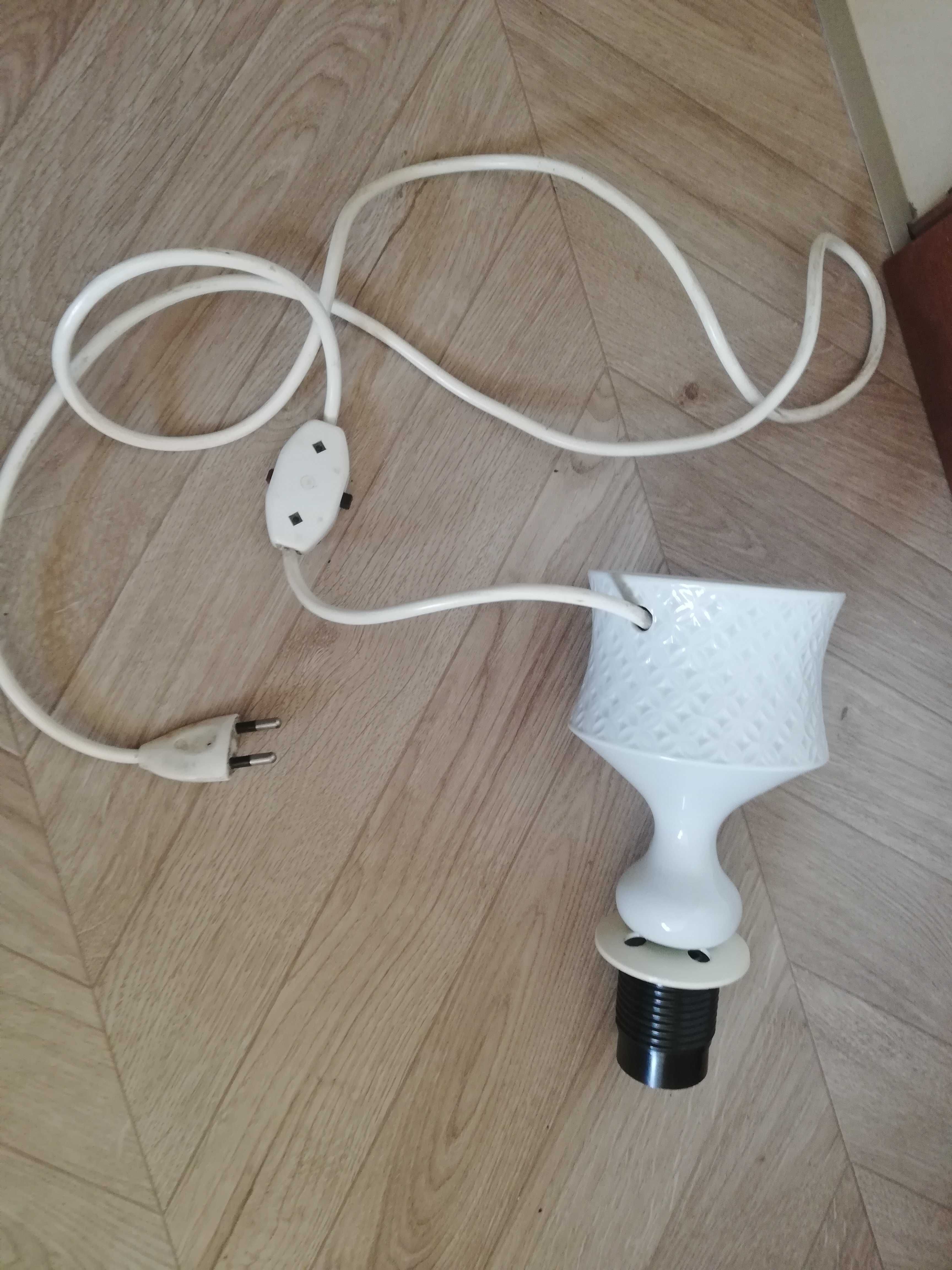 Lampa porcelanowa stołowa biała podstaw lampy stara nocna