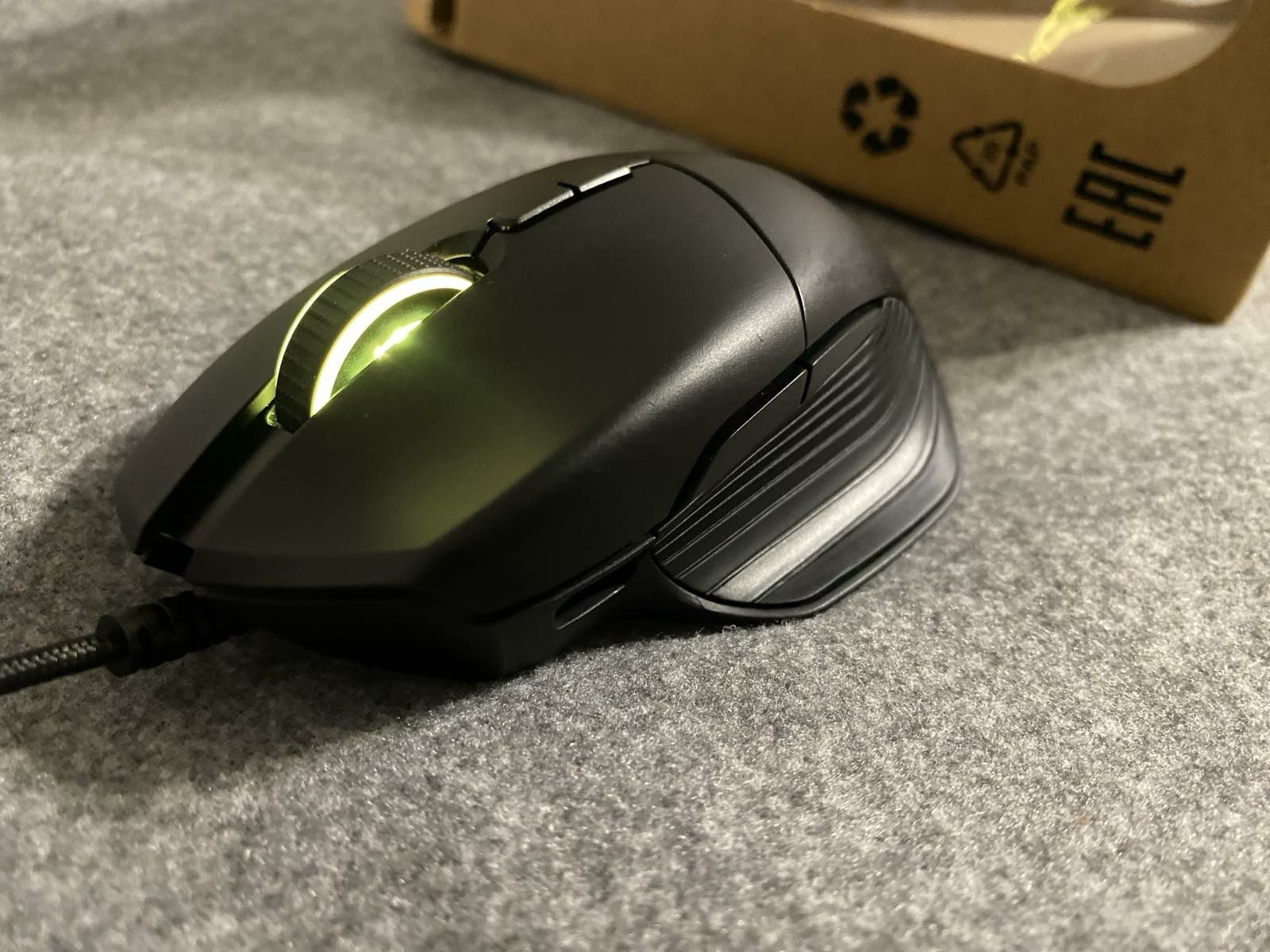 Игровая Цветная Миша RAZER Basilisk RZ01-0233