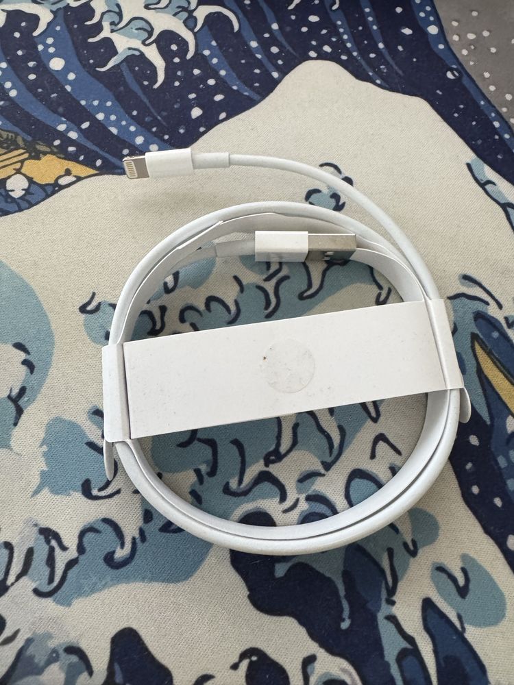 Оригінальний кабель Lightning to USB