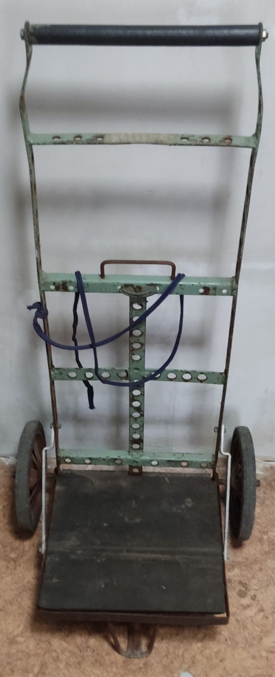 Продам тележку , рабочая.