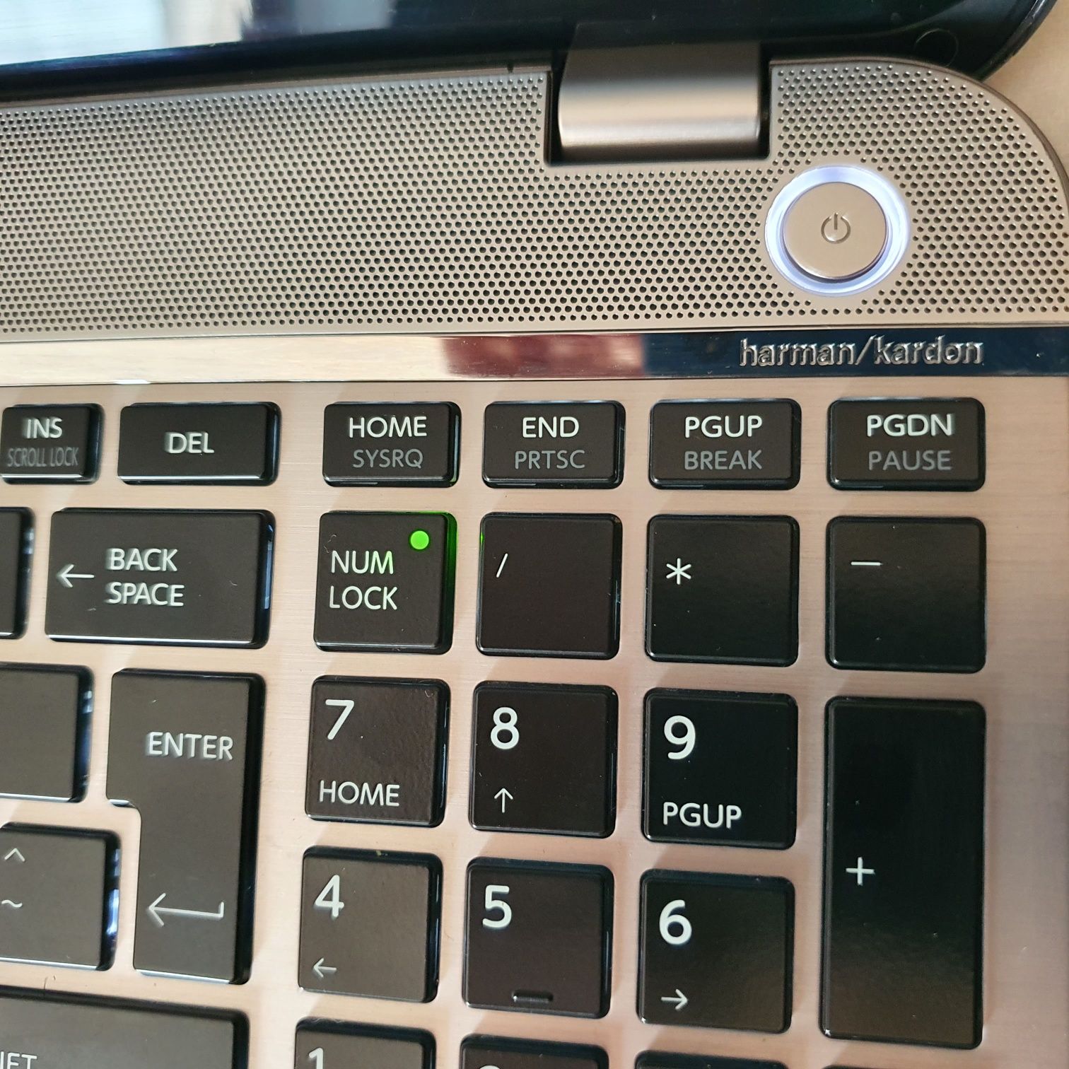 Portátil Toshiba P50 i7
