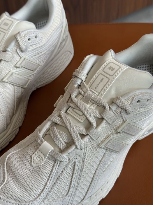 Оригинал New Balance 1906r Beige (U1906RWD) бежеві нб легкие кроссовки