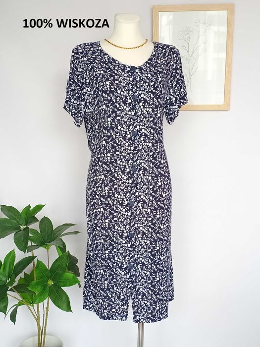 Granatowa sukienka midi kwiatowa szmizjerka 100% wiskoza Emmesse XL