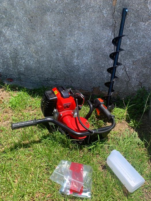 Perfuradores de solo a gasolina novo
Com 1 Broca de 100mm d