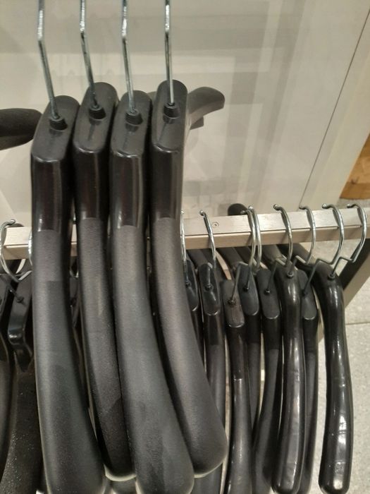 Продам Нові широкі плечики вішачки [вішалки,тремпеля)