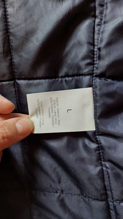 Canadiana castanha da Suits Inc