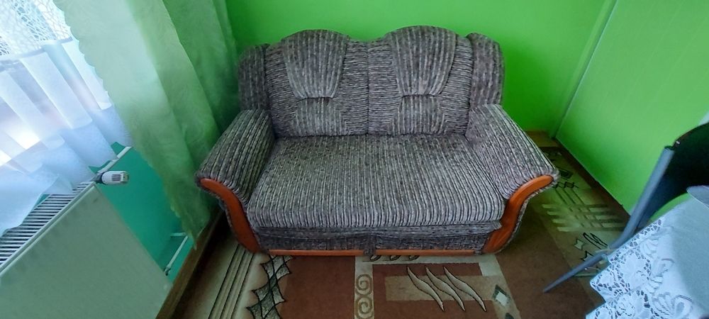 Sofa rozsuwana. Bardzo wygodna.