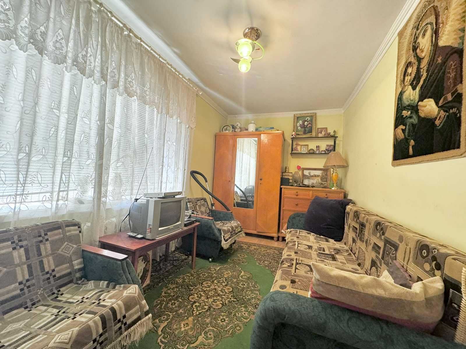 Продам 2к.квартиру. Карпенко.1 КП.