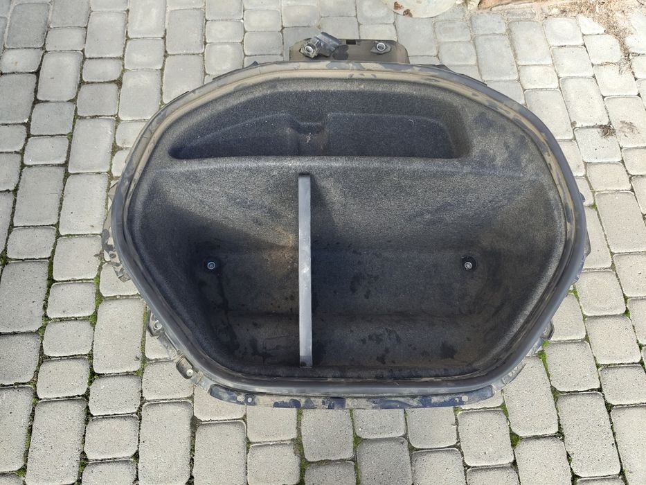 Переднє корито полестар 2