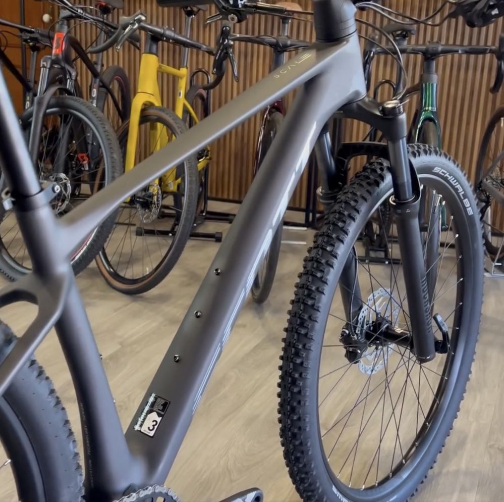 Scott Scale 940 Black 2025