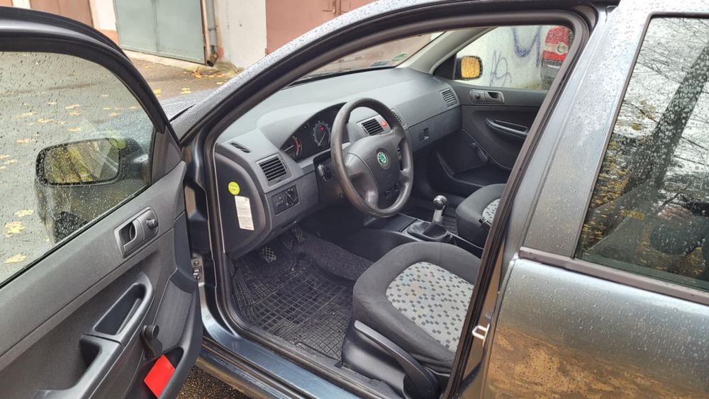 Skoda Fabia 1.2 2005 rok DŁUGIE OPŁATY