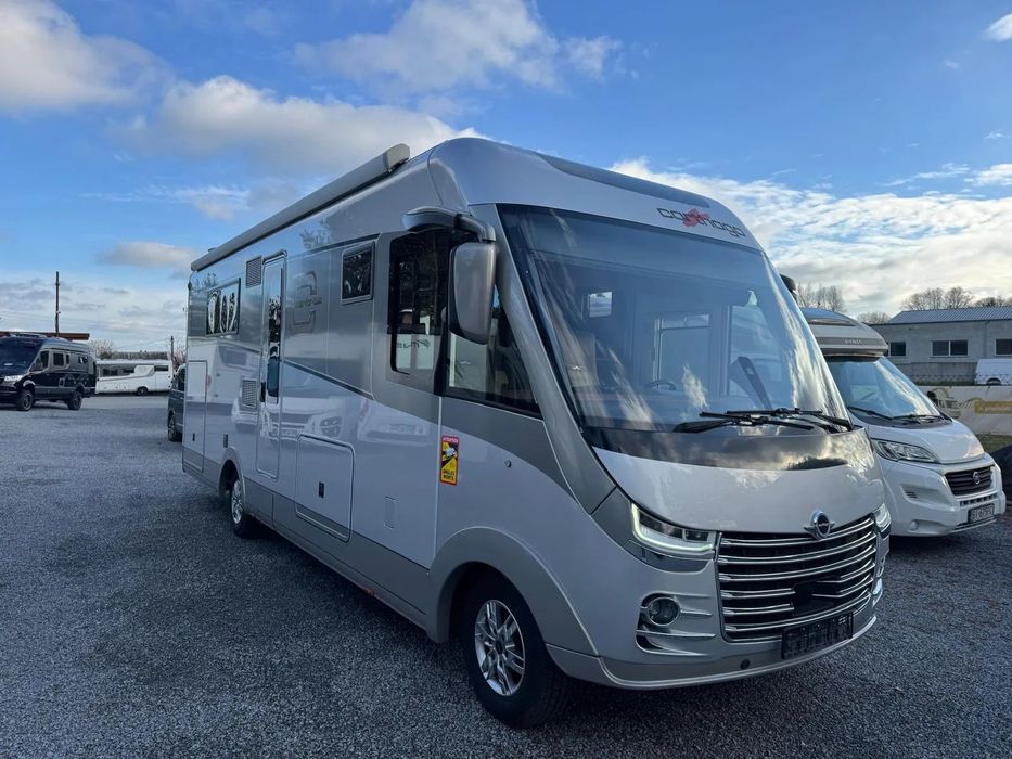 Carthago Liner for Two Iveco I 53L