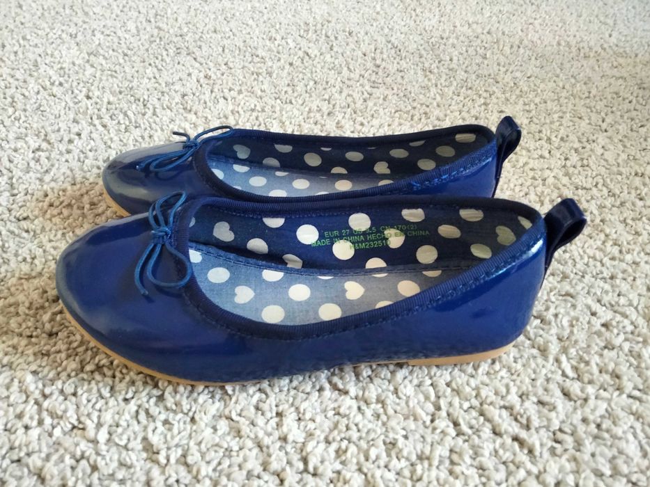 Sapatos menina novos