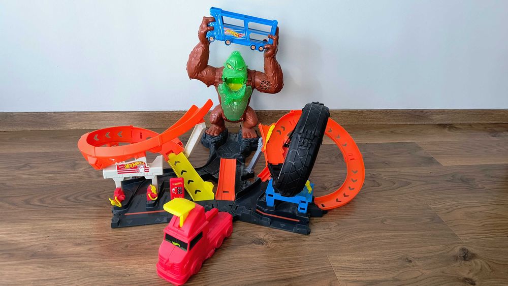 Hot Wheels, Tor samochodowy Goryl Toksyczny Atak