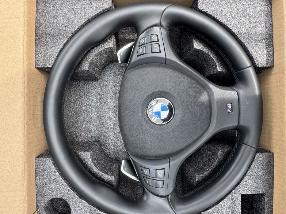 Оригінальне М кермо BMW X5 X6 E70 E71 з лепестками