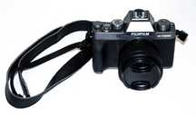 Fujifilm X-T200 + Fujinon XC 15-45mm 24.2Mpix
