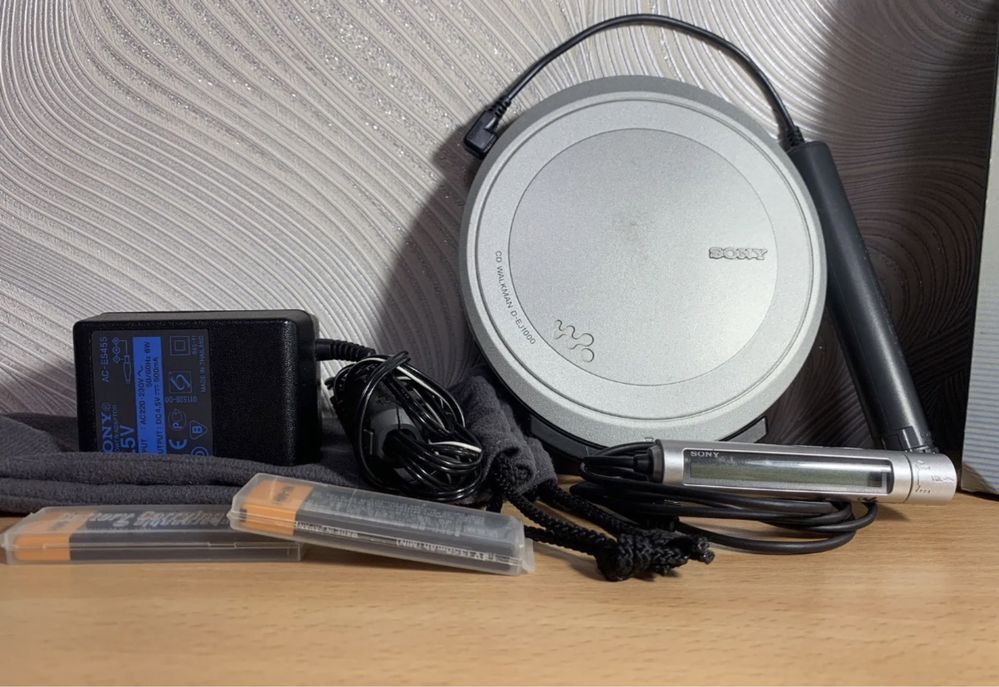 SONY D-EJ1000 CD Walkman Portable CD FULL