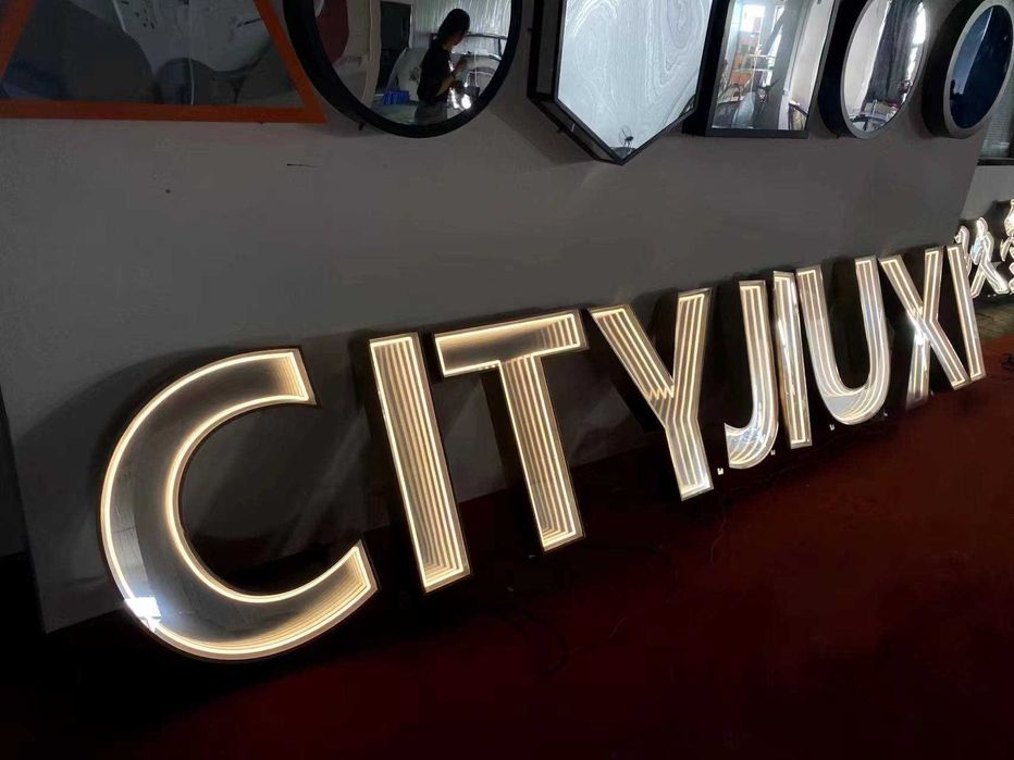 Letras Infinitas LED- Letreiros Luminosos com Efeito de Túnel Infinito