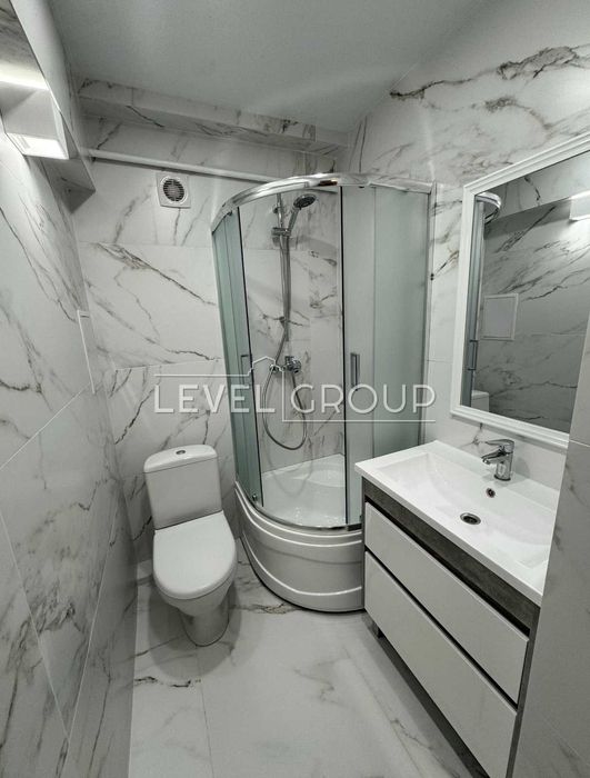 Продаж Київ, Шевченківський район, Берестейський проспект, 7б