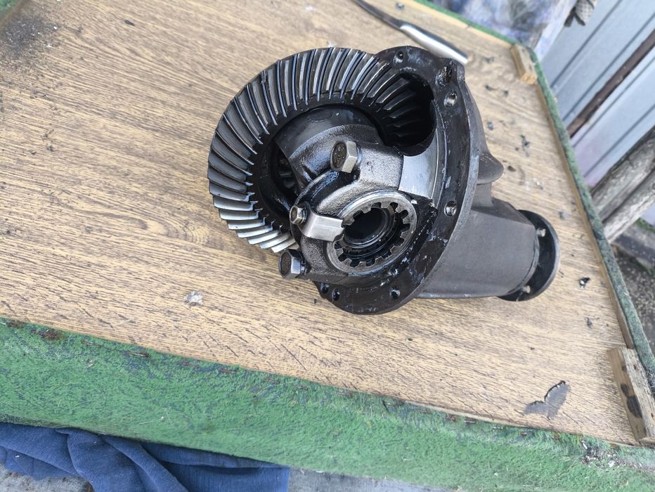 Продам редуктор 2106