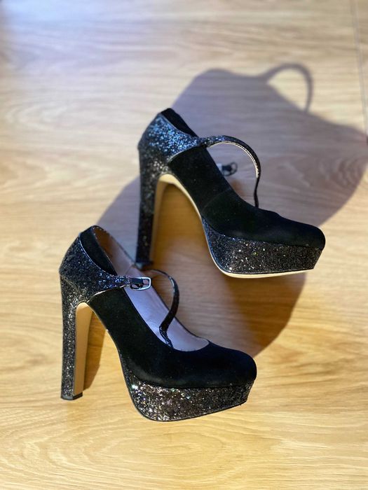 Туфлі на високому каблуку, для подружки нареченої або на випускний