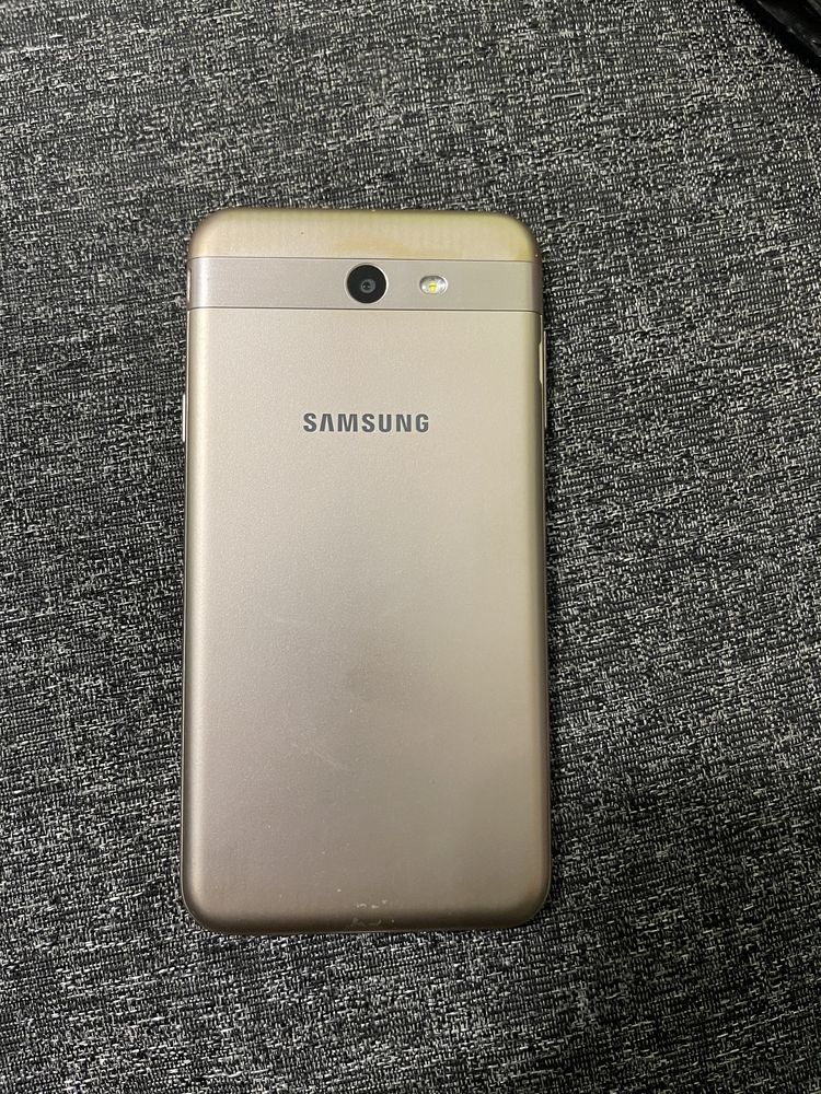 Samsung J7 Prime