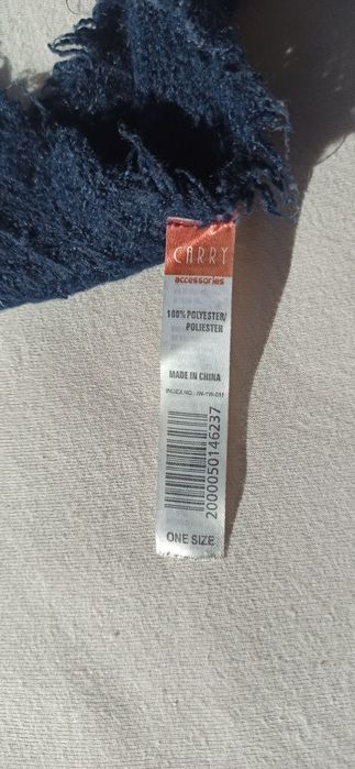 Szalik w kratę Carry