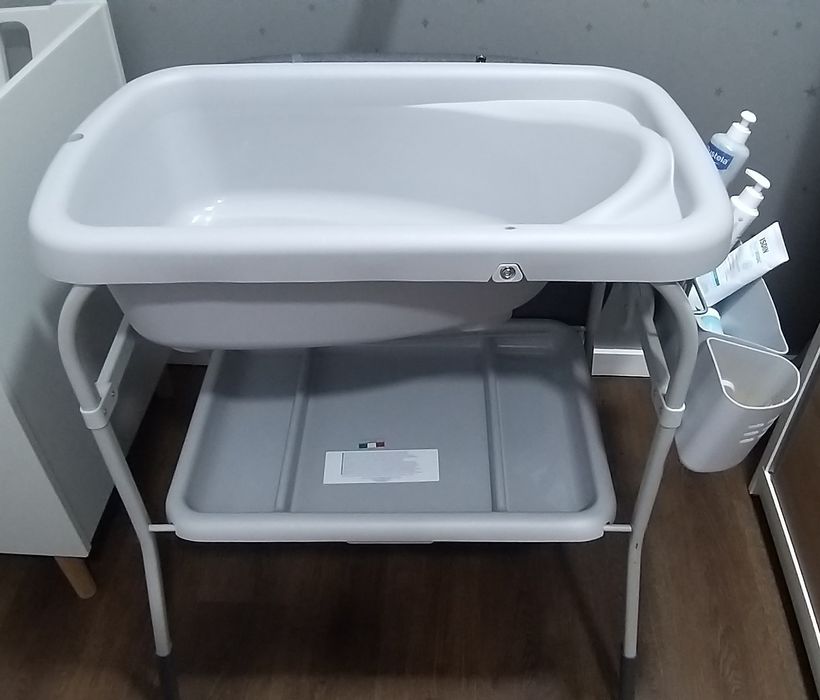 Banheira Chicco com muda fraldas