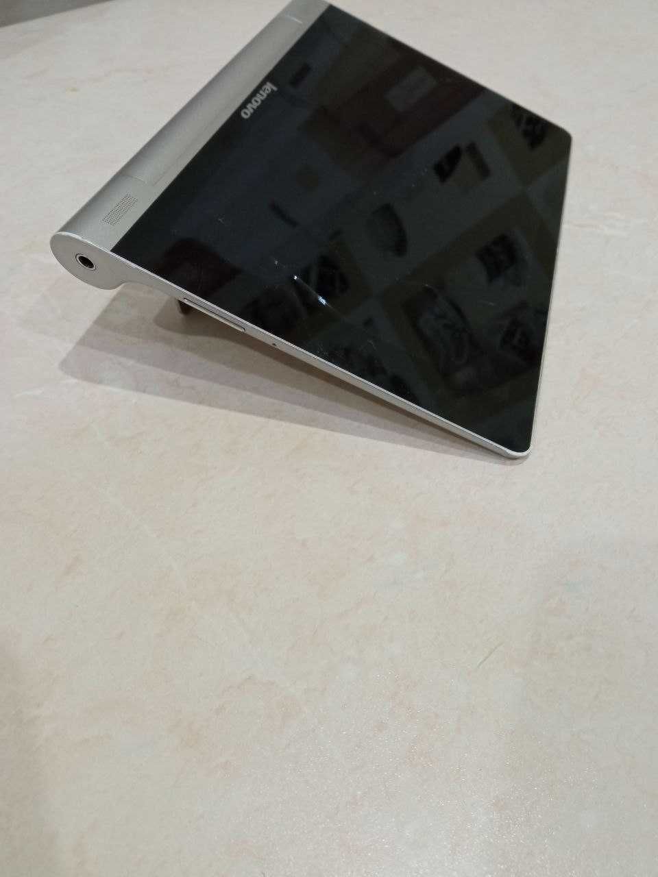 Планшет Lenovo, Yoga Tablet, модель 60043 на запчастини